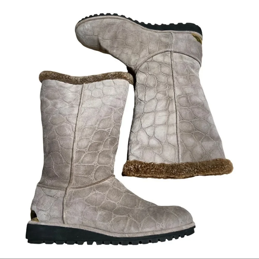 Stuart Weitzman Gray Tan Croc Embossed Winter Snow Boots Size 7 Medium